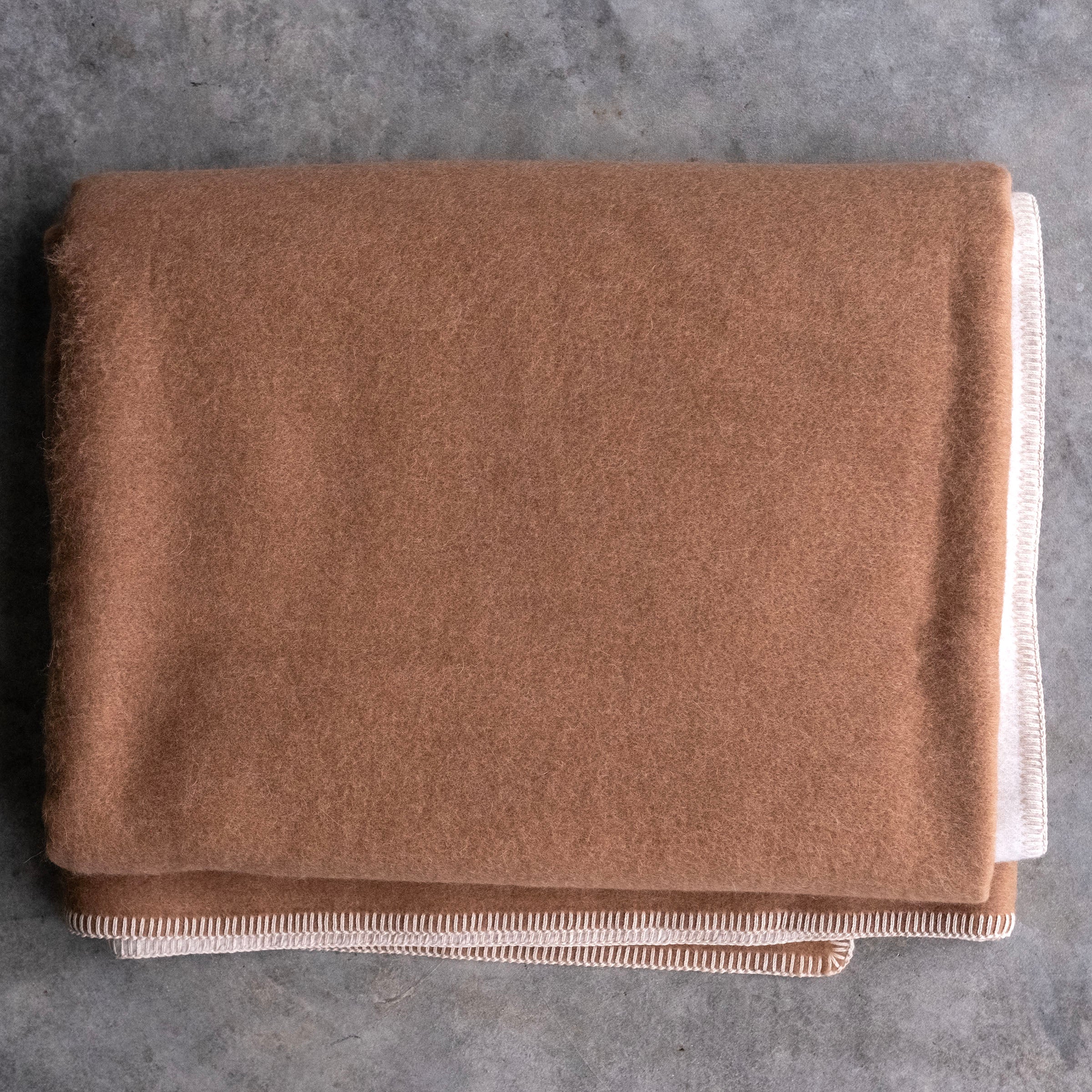 Ultimate Pure Alpaca Luxury Blanket (Twin Size, Sept Delivery)