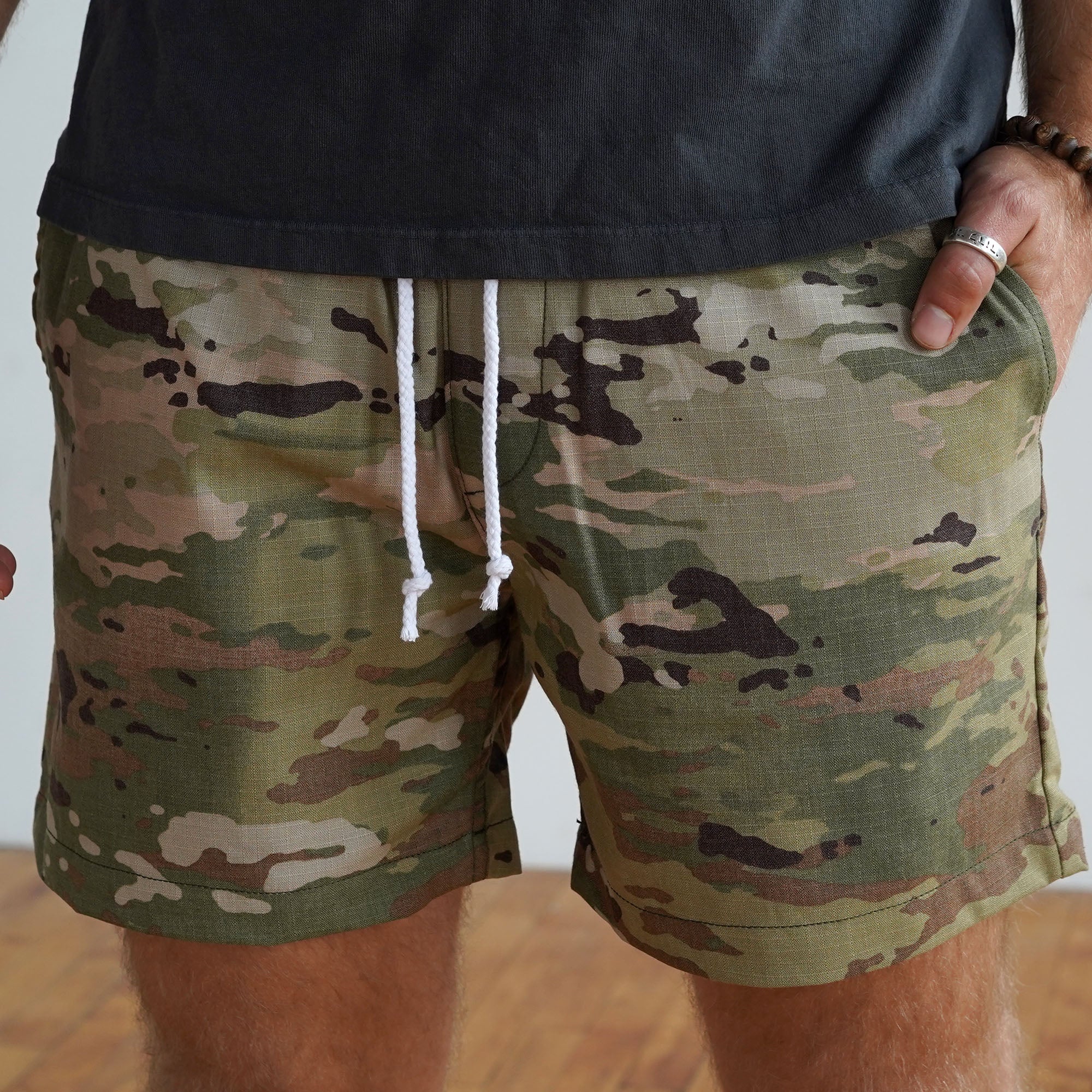 Laidback Short in MultiCam Cotton Ripstop Sz Small