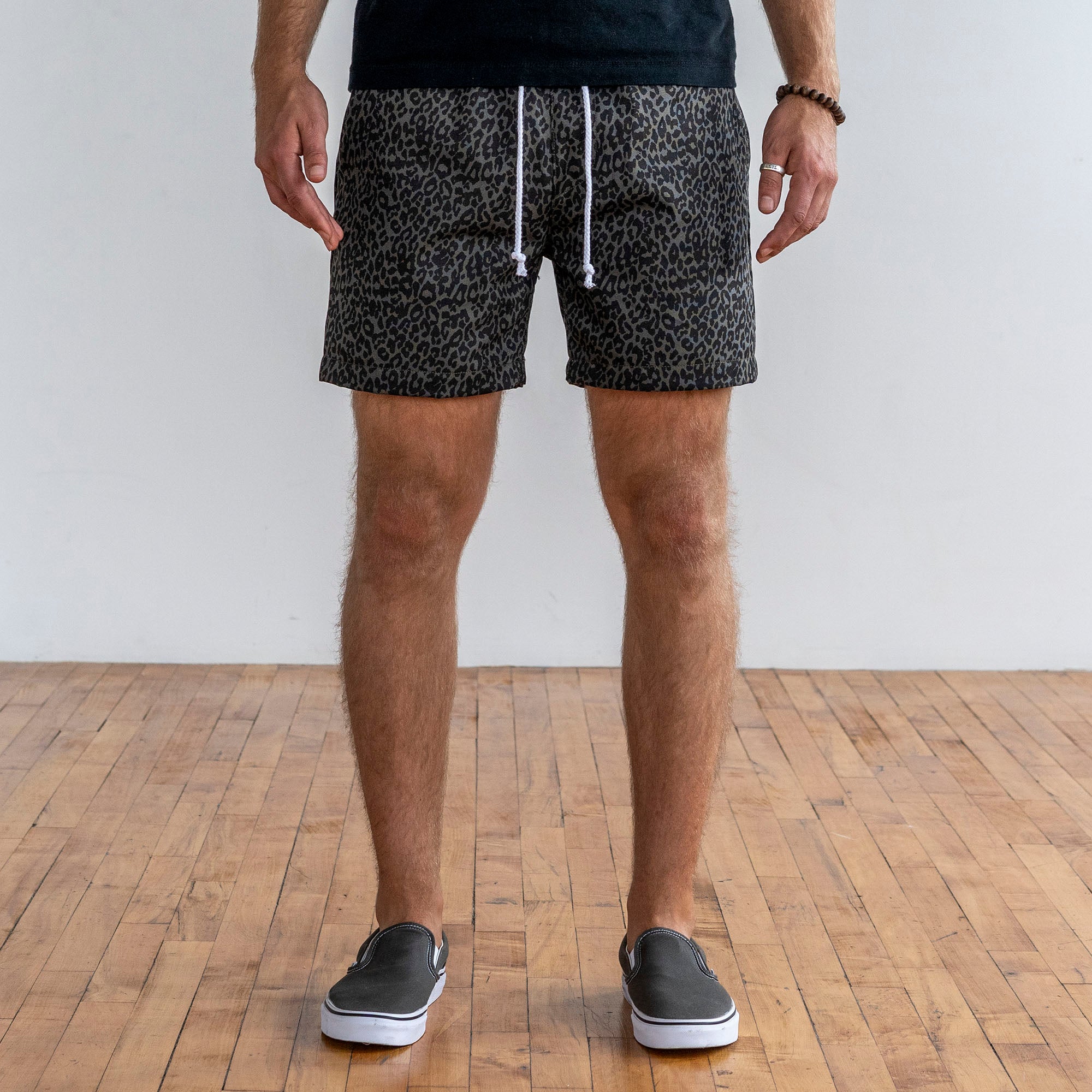 Laidback Short in Graphite Leopard 7oz Twill