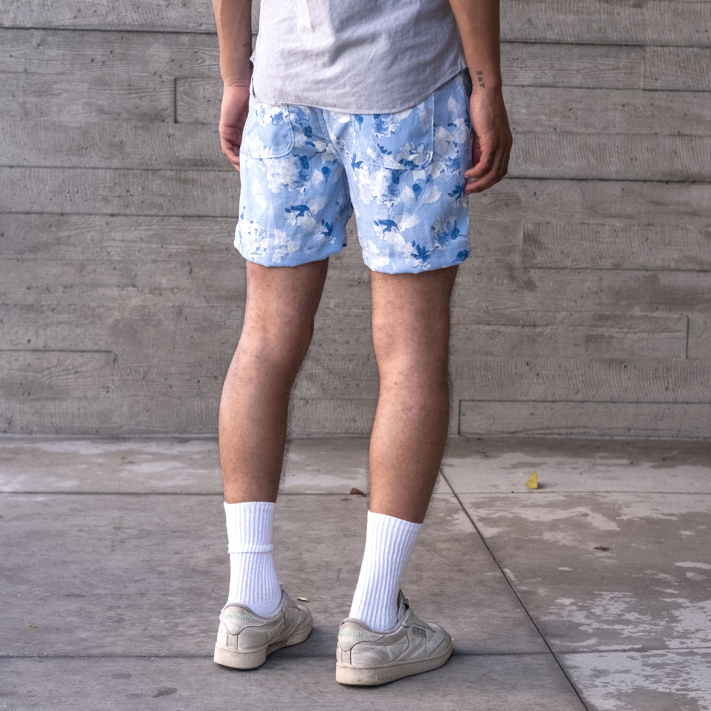 Laidback Short Blue Hawaii Japanese Linen