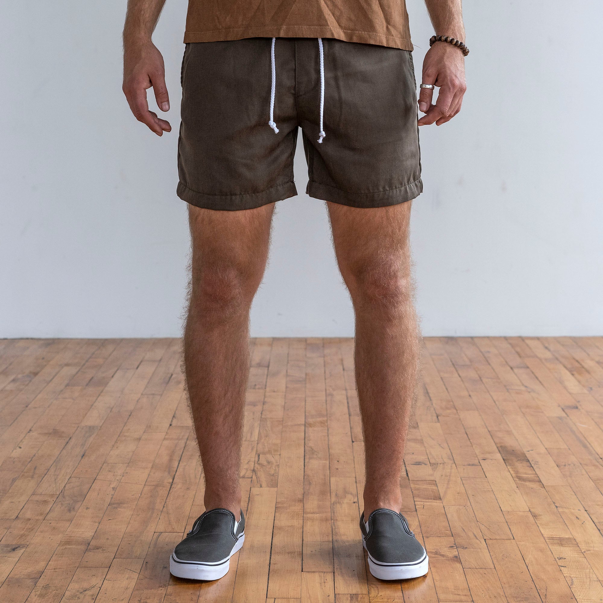 Laidback Short in Olive Tencel Twill