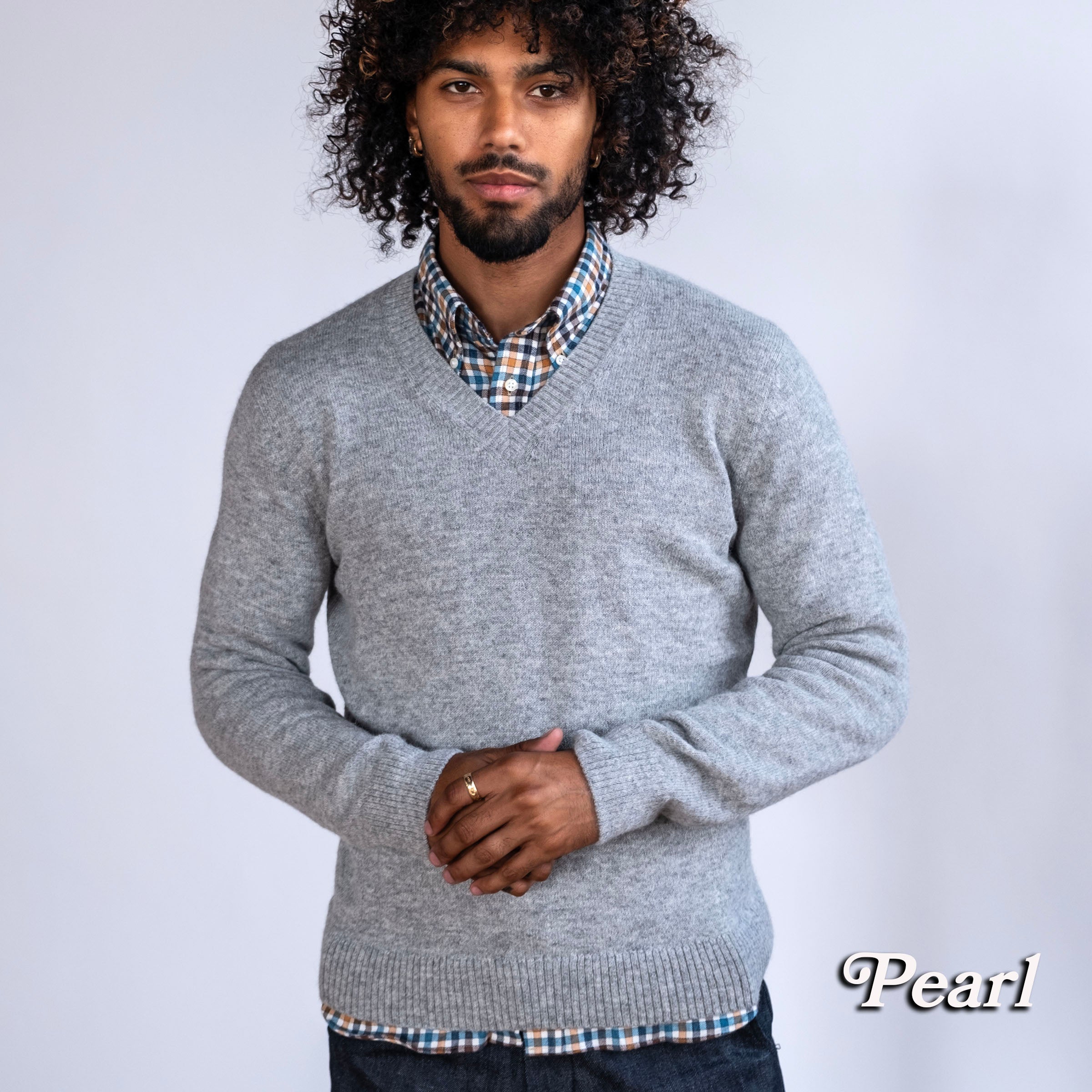 Alpaca Extrafine Knit V-Neck Sweaters