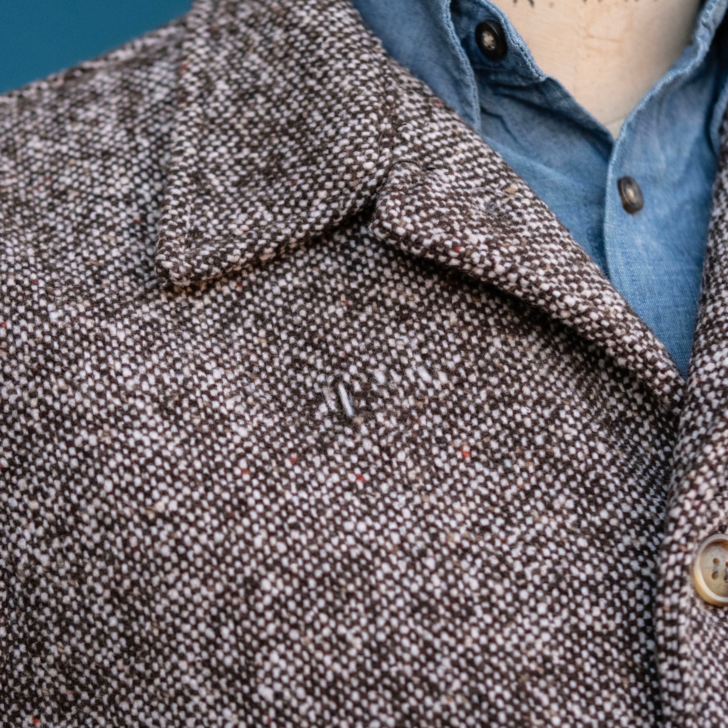 Sample Sale: Corso Jacket in Magee Donegal Tweed Sz 40 (Fabric repair)