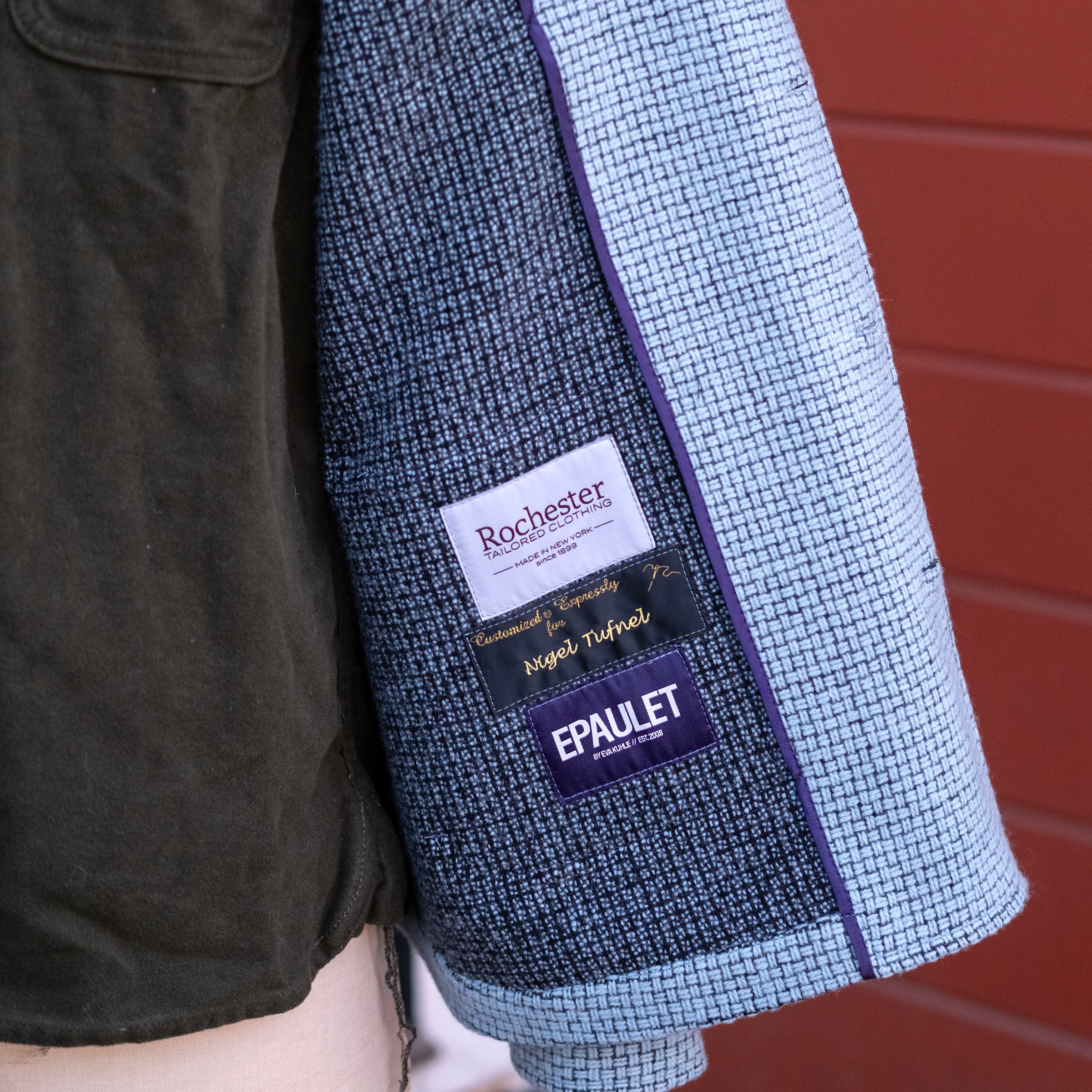 Sample Sale: Teba in DiPray "Arctic Ice" Crosshatch Tweed Size 40