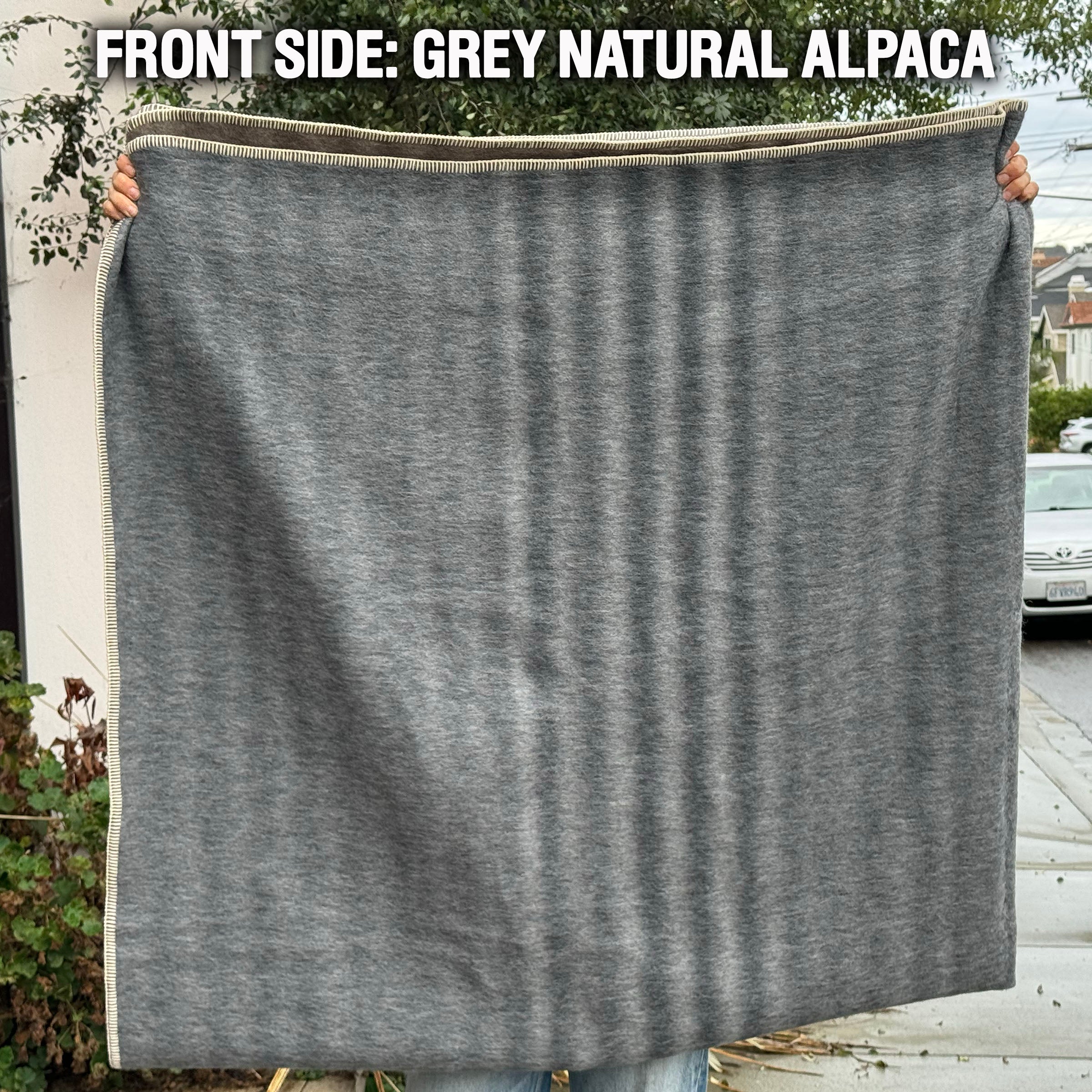 Ultimate Pure Alpaca Luxury Blanket (King Size)