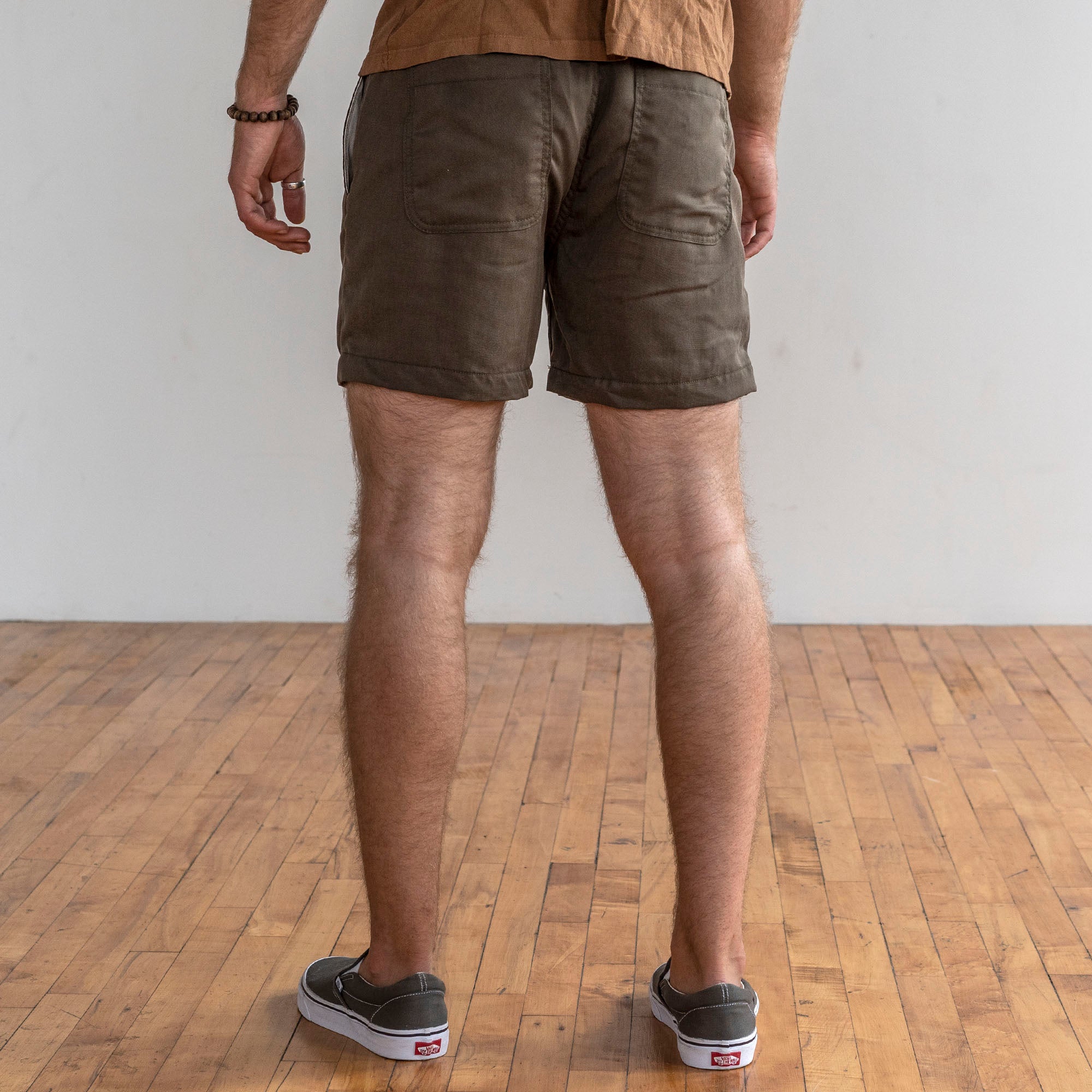 Laidback Short in Olive Tencel Twill